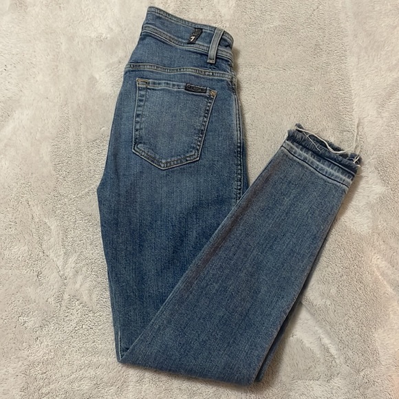 7 for all mankind jeans in new condition - Picture 3 of 6
